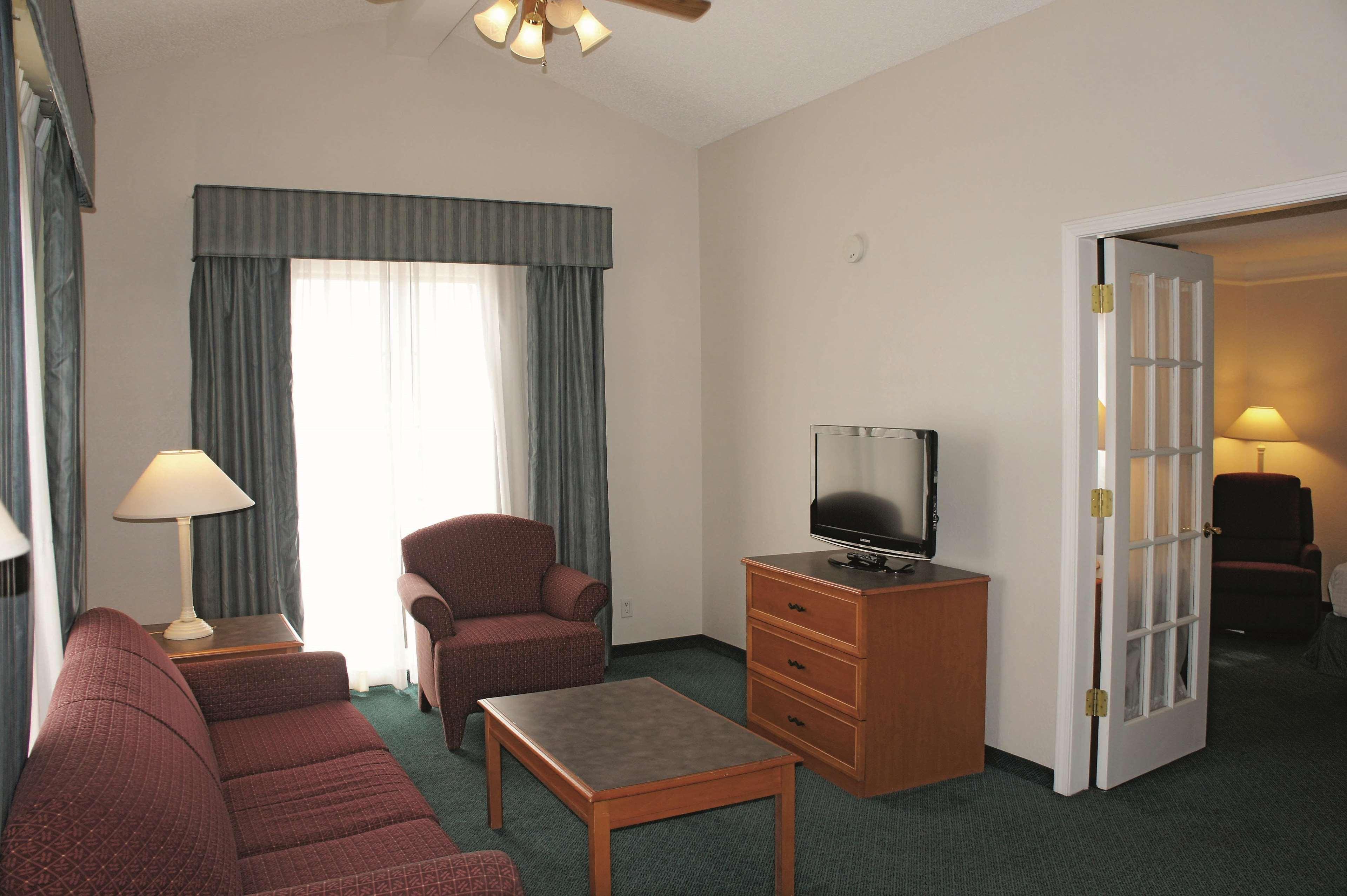 La Quinta Inn By Wyndham פרמינגטון מראה חיצוני תמונה